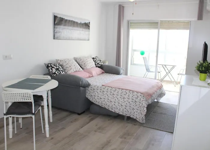 Charming With Pool Nerja