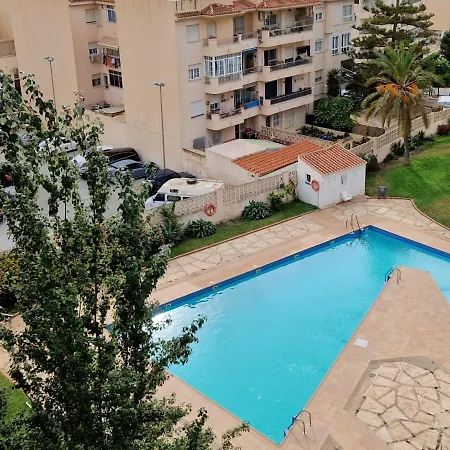 Charming With Pool Apartment